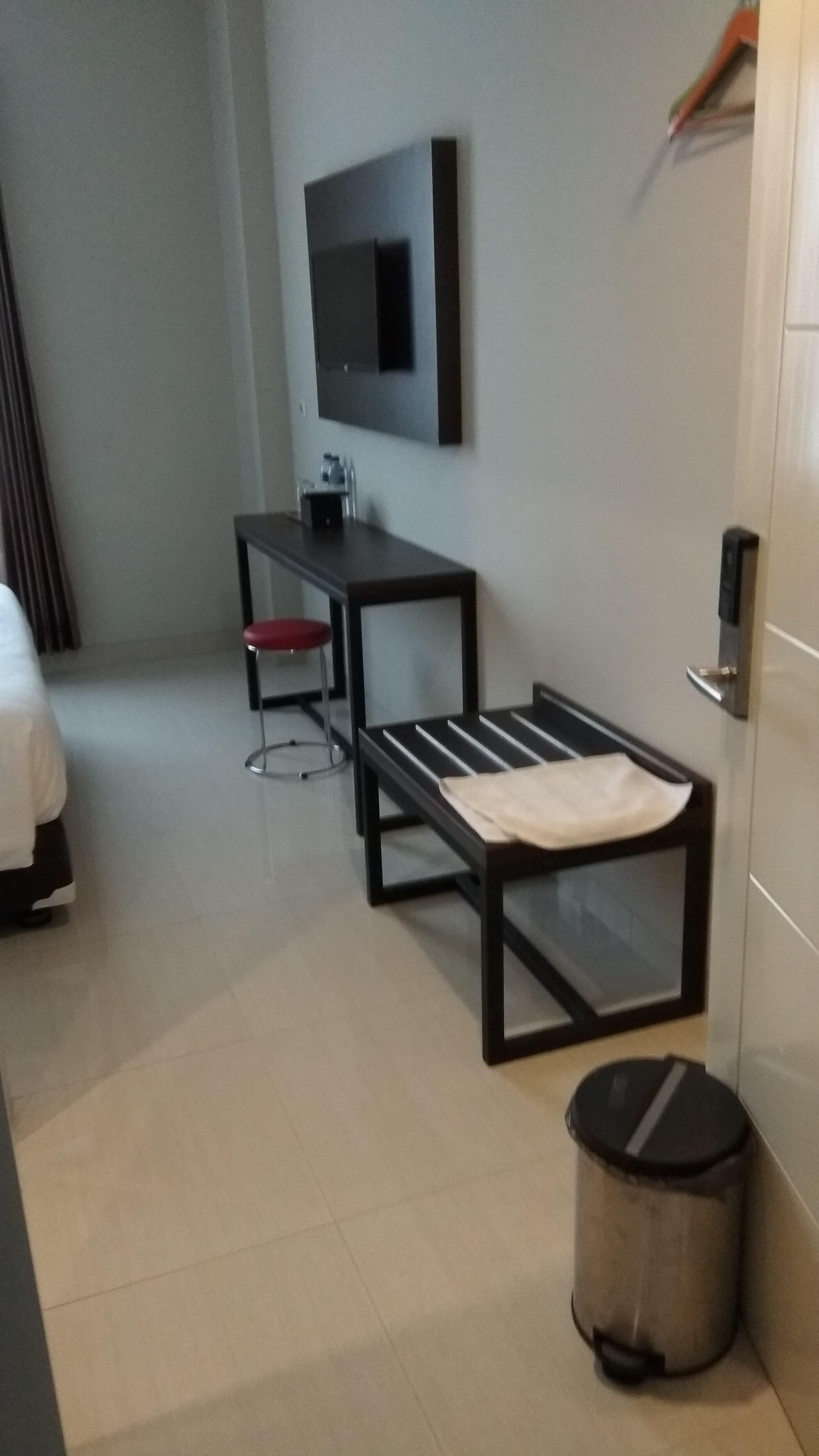 OYO 1006 Azzahra Guest House Syariah Ambon Exterior foto