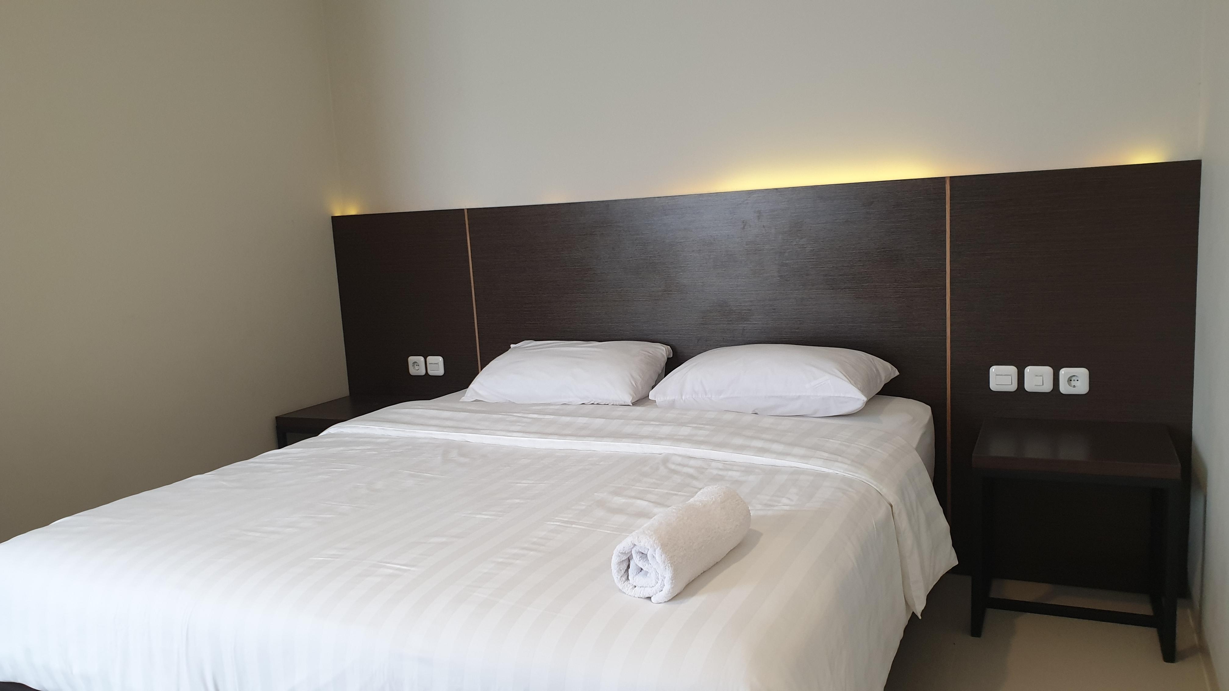 OYO 1006 Azzahra Guest House Syariah Ambon Exterior foto
