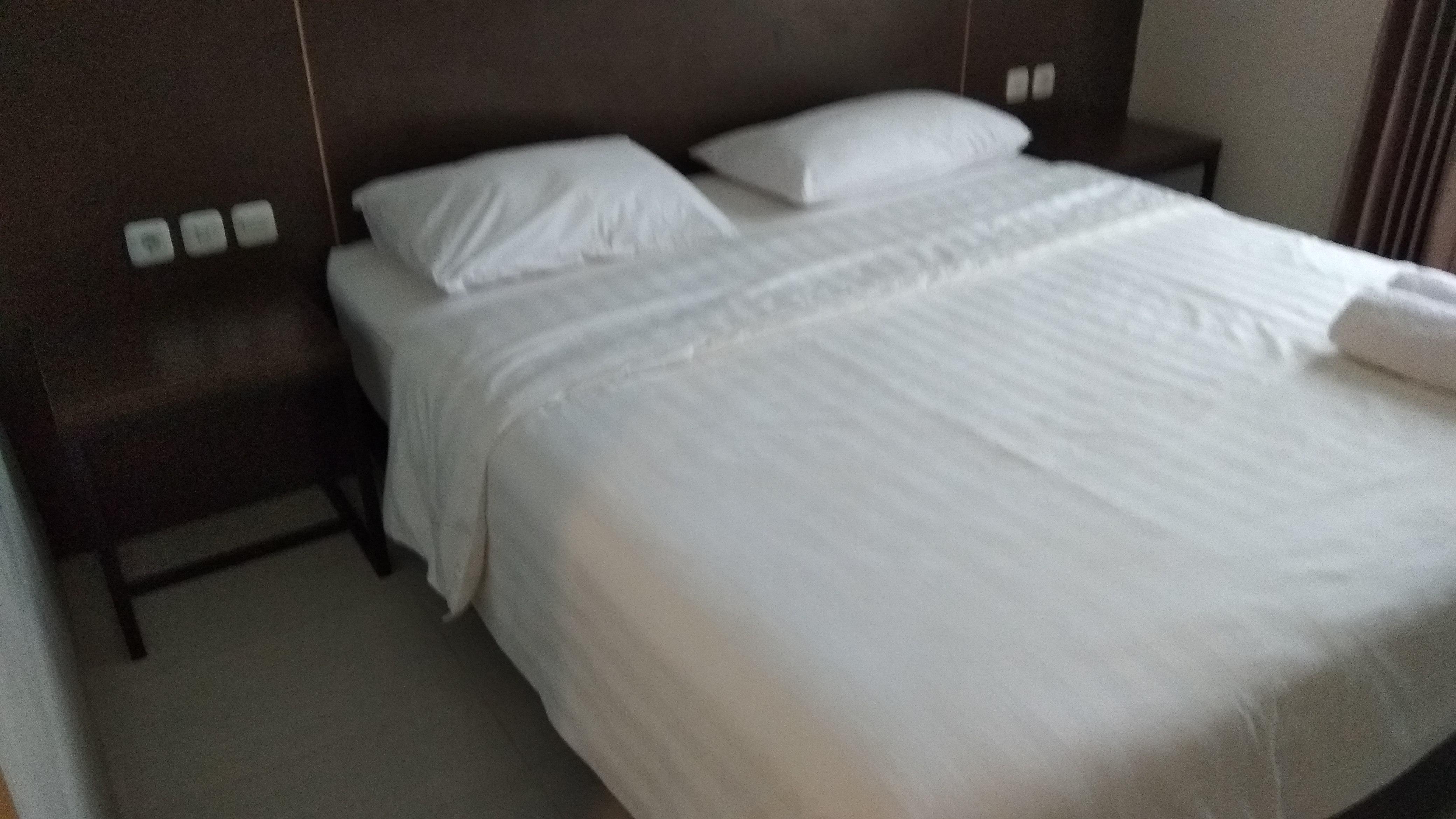 OYO 1006 Azzahra Guest House Syariah Ambon Exterior foto