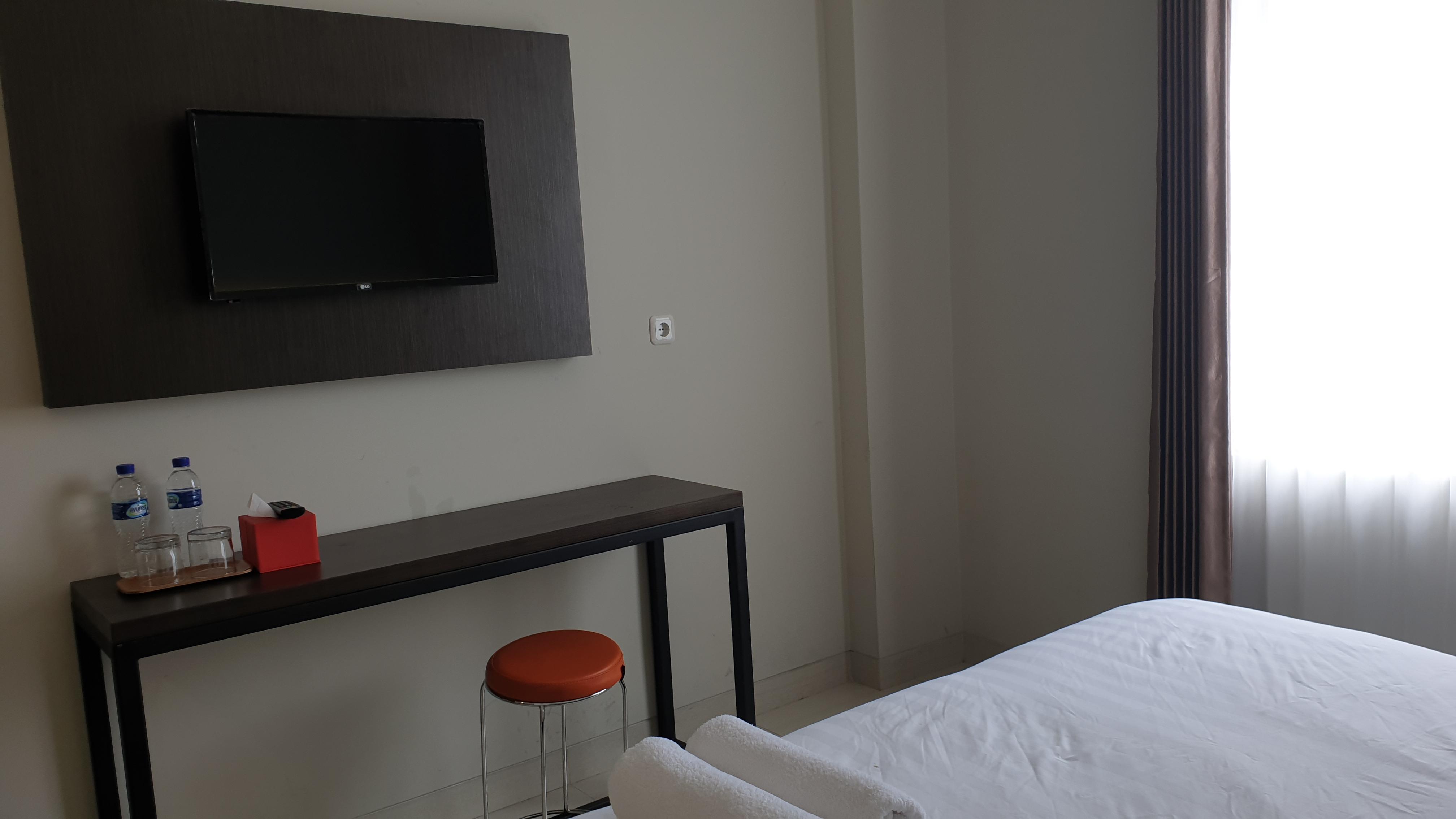 OYO 1006 Azzahra Guest House Syariah Ambon Exterior foto