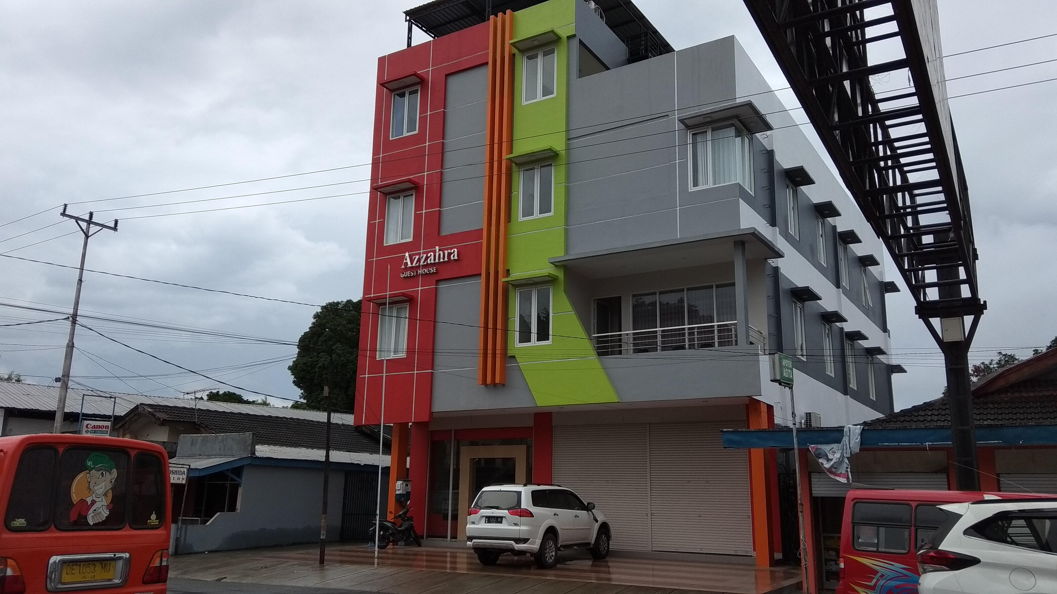 OYO 1006 Azzahra Guest House Syariah Ambon Exterior foto