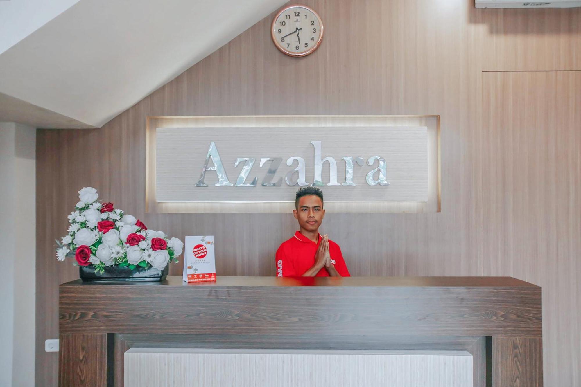 OYO 1006 Azzahra Guest House Syariah Ambon Exterior foto